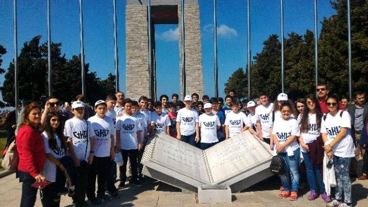 Ortaokul Öğrencilerinden Çanakkale Çıkarması