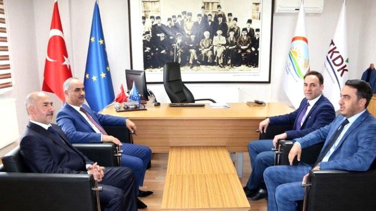 Sivas Belediye Başkanı Aydın\'dan Hayırlı Olsun Ziyaretleri