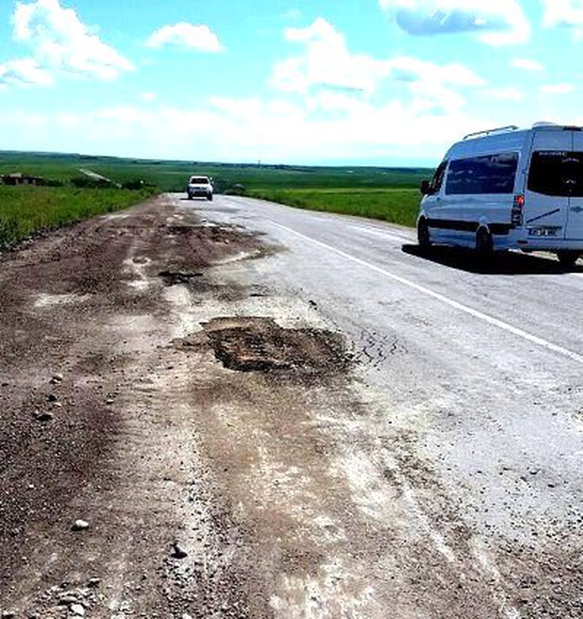 Yol Değil, Köstebek Yuvası