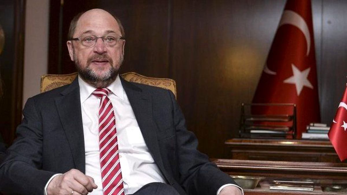 AP Başkanı, AB İçeride Ağlanacak Bir Halde