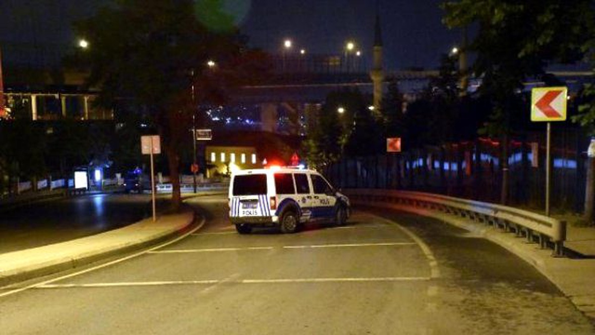 Askerlik Şubesi Yanında Şüpheli Bidon Alarmı