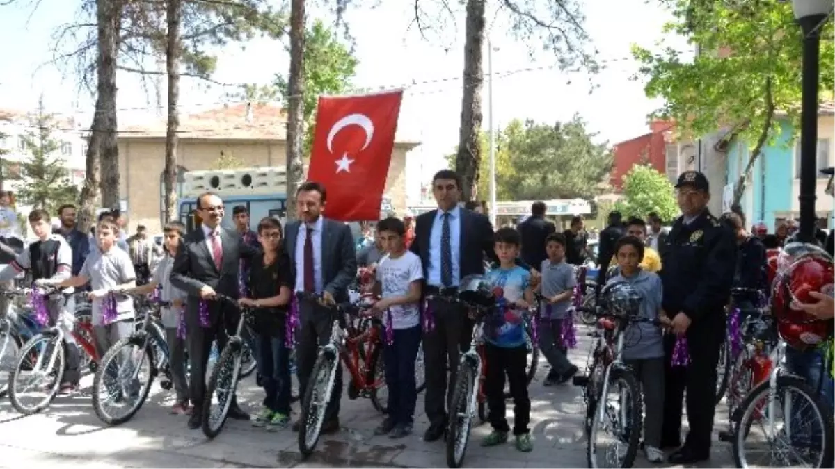 Çumra\'da Trafik Haftası Farkındalık Programı Düzenlendi