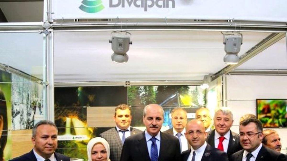 Divapan Standını Başbakan Yardımcısı Ziyaret Etti