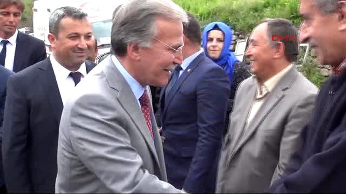 Karabük Ak Partili Şahin Bu Görevi Benden Daha İyi Yapacak Genç, Cevval Arkadaşlarımız Var