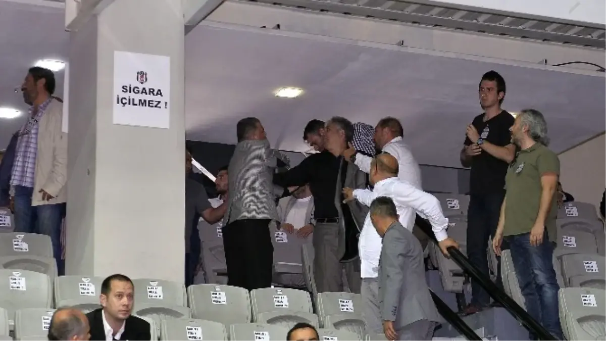 Beşiktaş Kongresinde Üyelik Giriş Ücreti Kavgaya Sebep Oldu