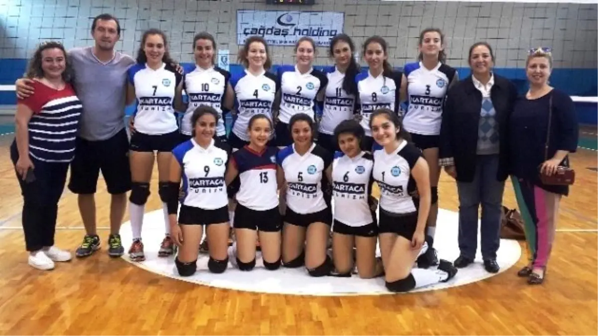 Bodrum İhtisas Spor Kulübü Yıldız Kız Voleybol Takımı Türkiye Finallerinde