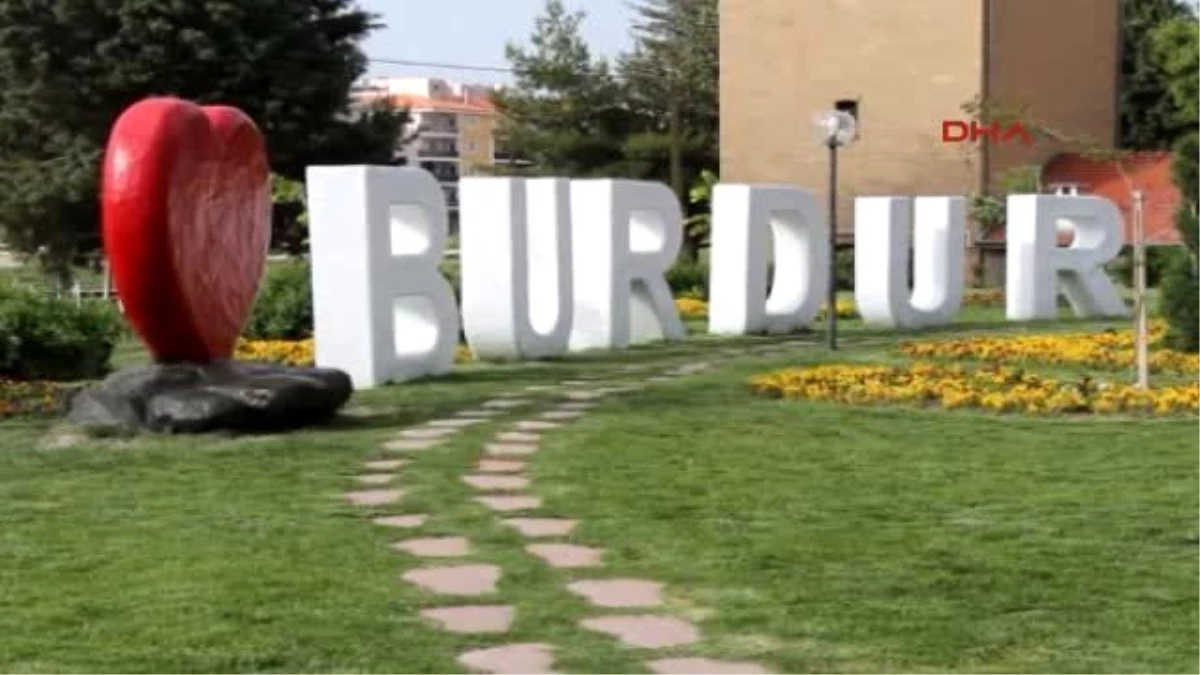 Burdur\'da Nurhan Çiftçibaşı Parkı Açıldı