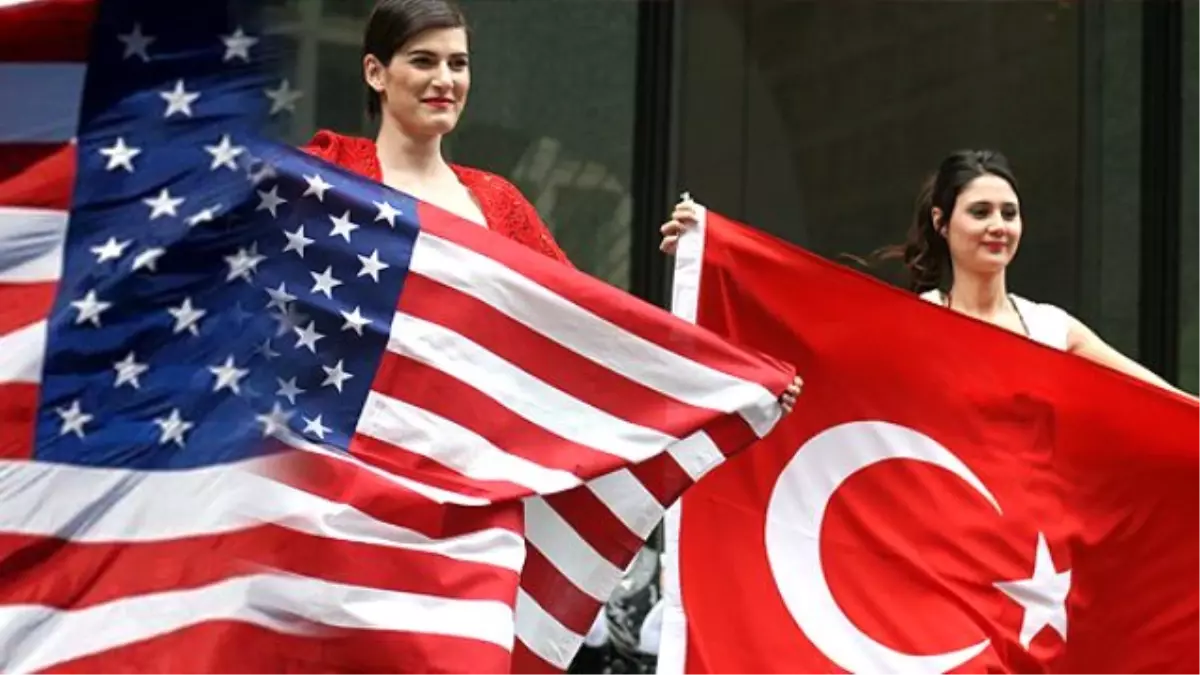 Clinton Seçim Mitinginde Türk İş Adamını Öve Öve Bitiremedi