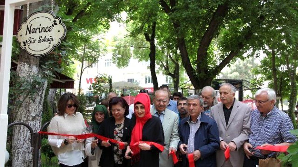 Kahramanmaraş\'ta Şiir Sokağı Açıldı