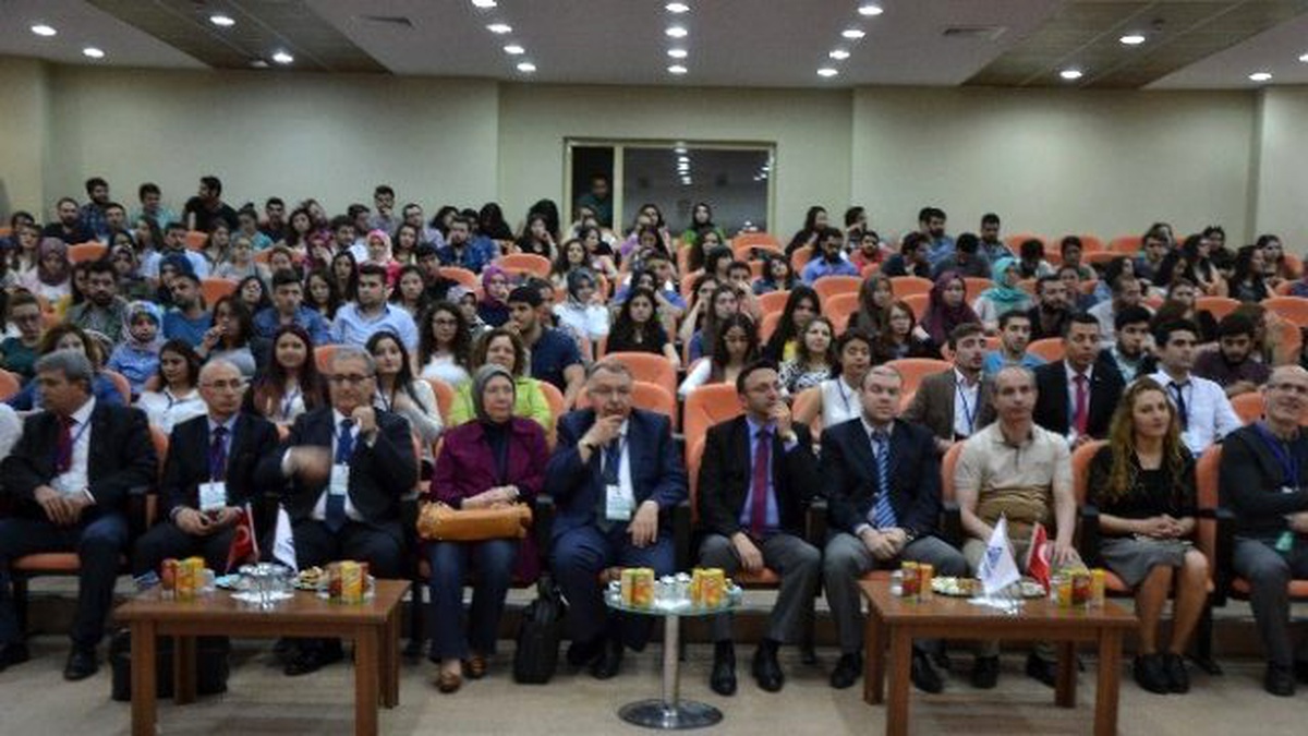 Merkez Bankası Başkan Yardımcısı Şahin Biga\'da Konferansa Katıldı