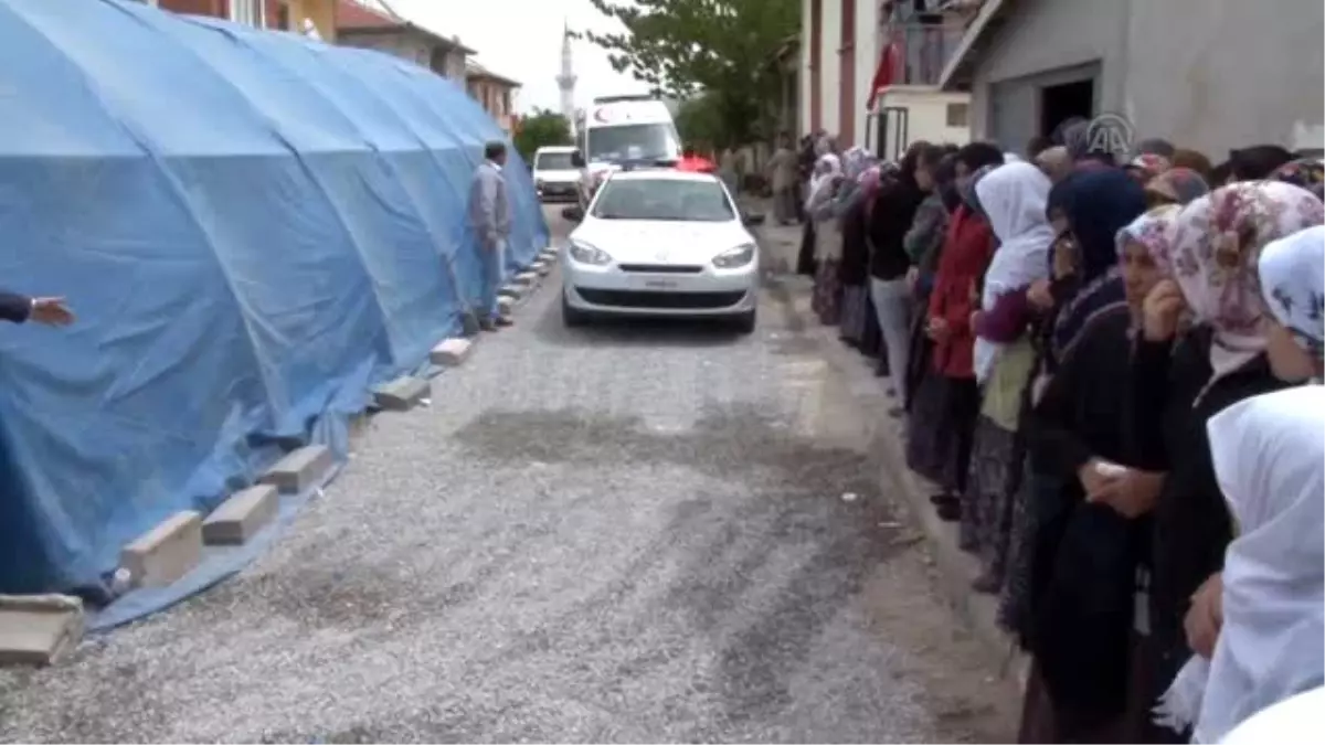 Şehit Piyade Uzman Çavuş Muhammet Arı Son Yolculuğuna Uğurlandı