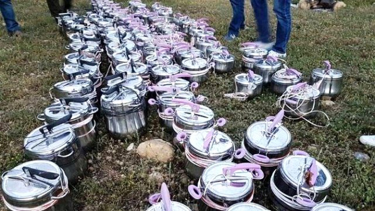 Siirt\'te Düdüklü Tencerelerde 722 Kilo Patlayıcı Ele Geçirildi
