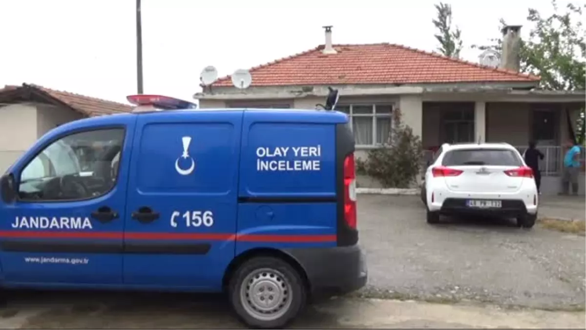 Yalnız Yaşayan Kadın Ağır Yanıklarla Hastaneye Kaldırıldı