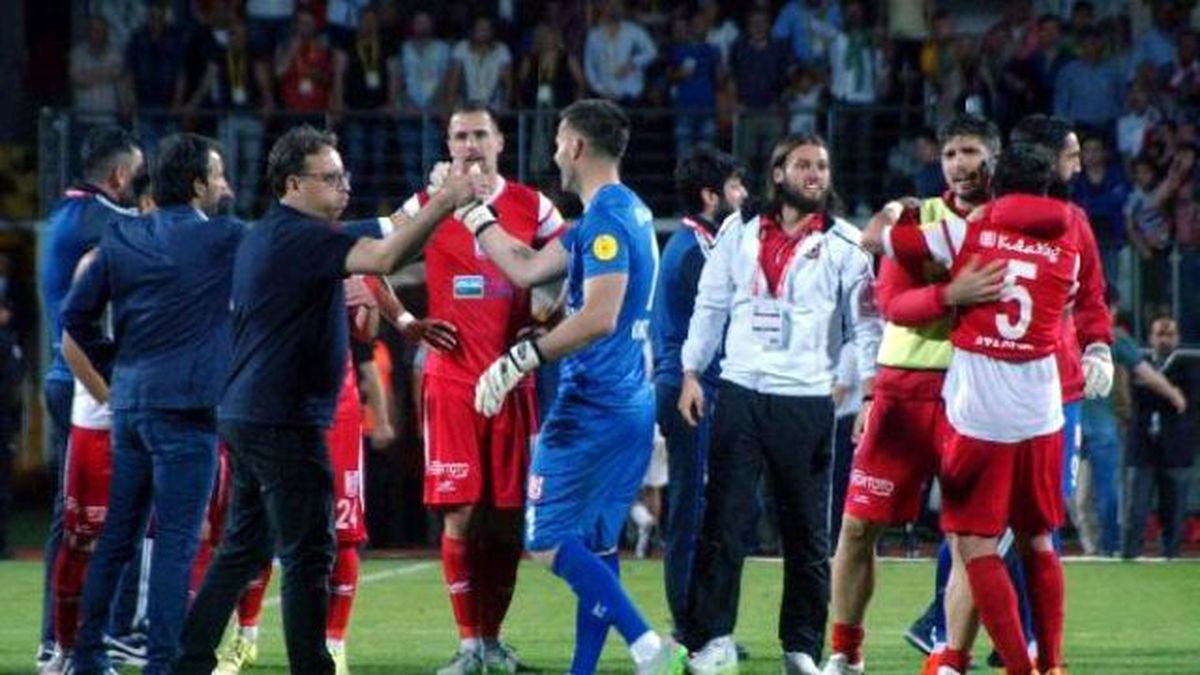 Balıkesirspor\'da Süper Lig Primi 150 Bin Tl
