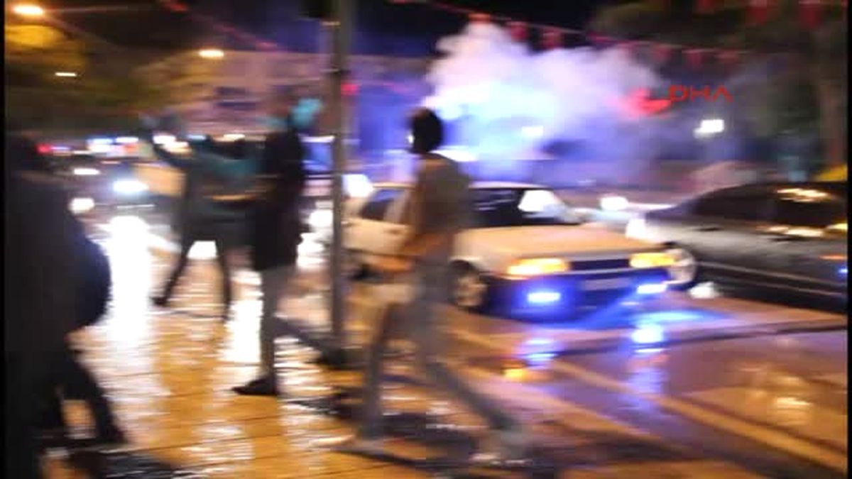 Burdur?da Sağanak Altında Şampiyonluk Coşkusu