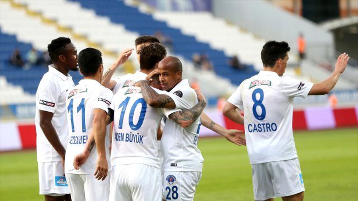 Kasımpaşa, Mersin İdmanyurdu'nu 7-0 Mağlup Etti