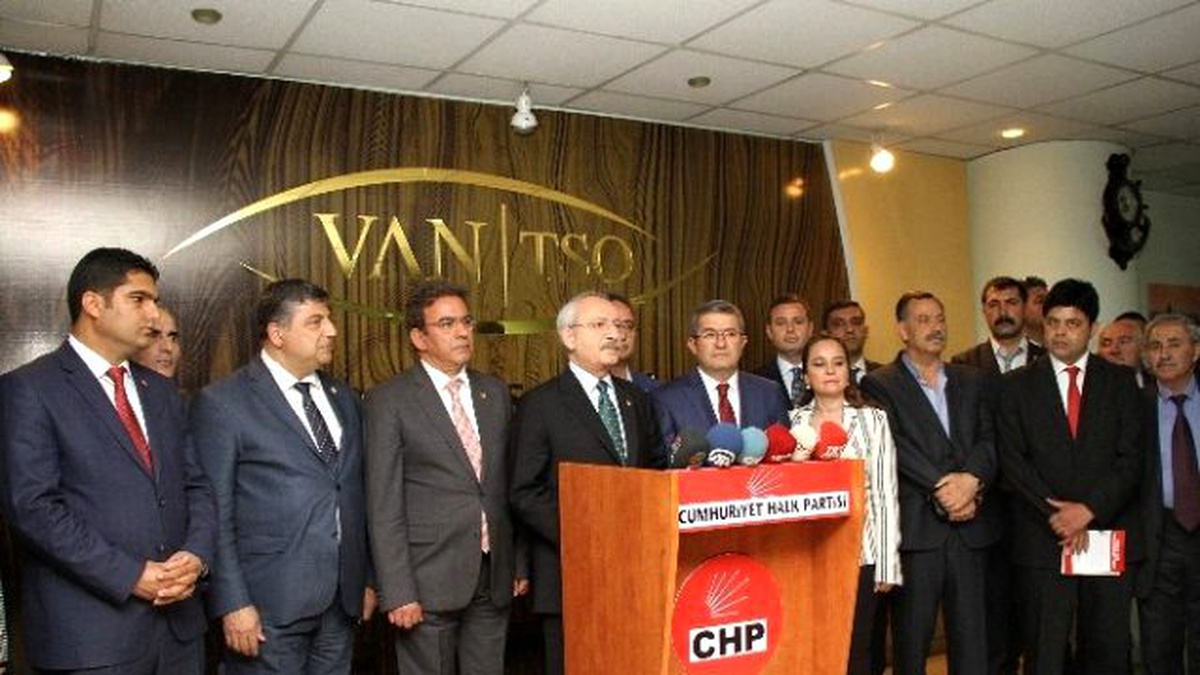 Kılıçdaroğlu, Doğu ve Güneydoğu Stk Temsilcileriyle Bir Araya Geldi