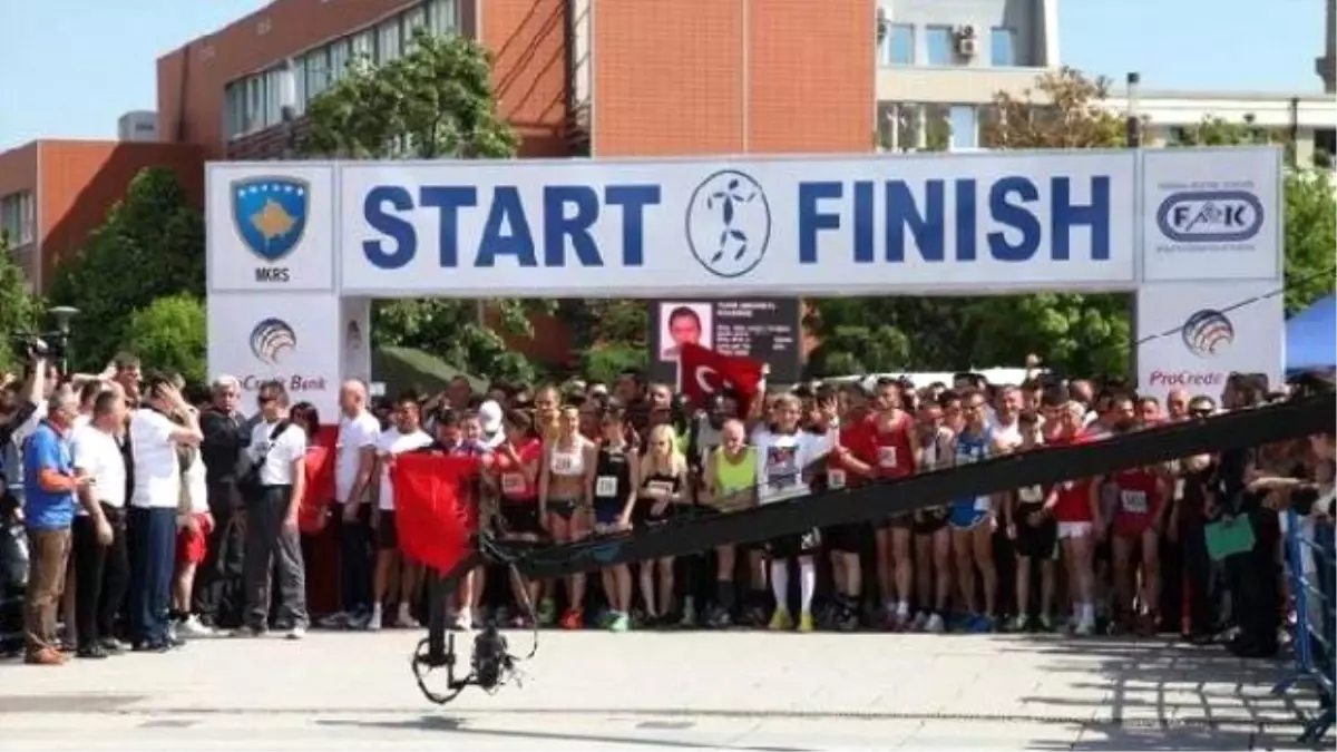 Kosova\'da Uluslararası Barış ve Hoşgörü Yarı Maratonu Düzenlendi