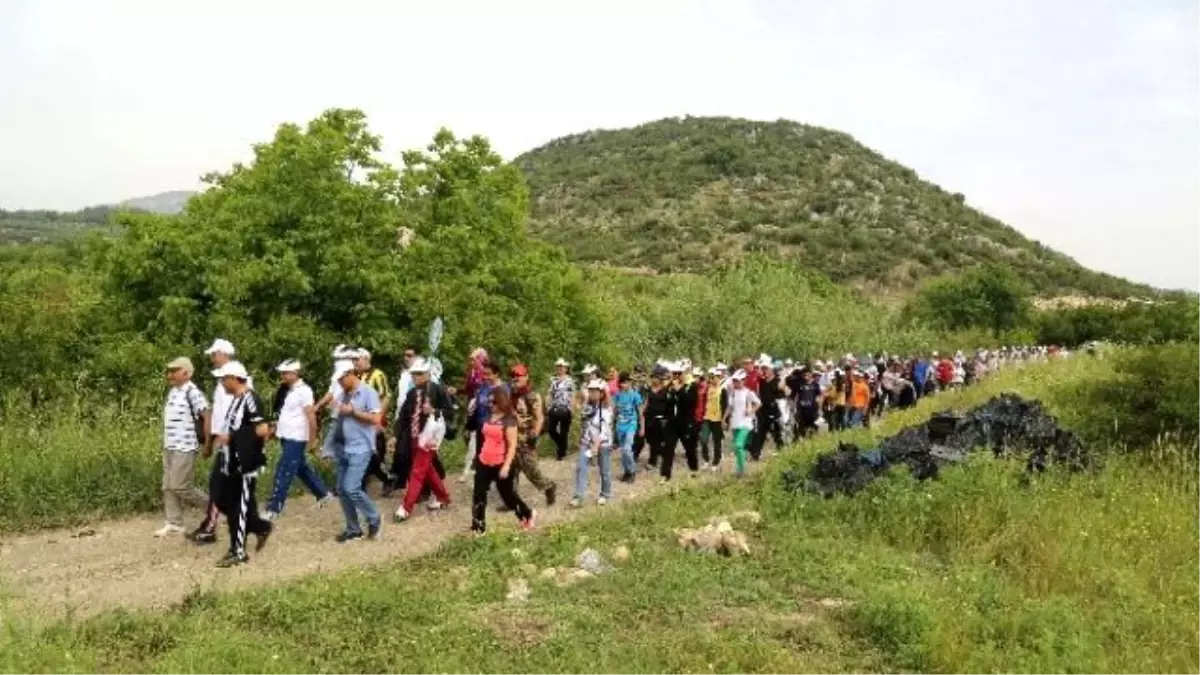 Mezitli\'nin Güzellikleri Doğa Yürüyüşü ile Tanıtıldı