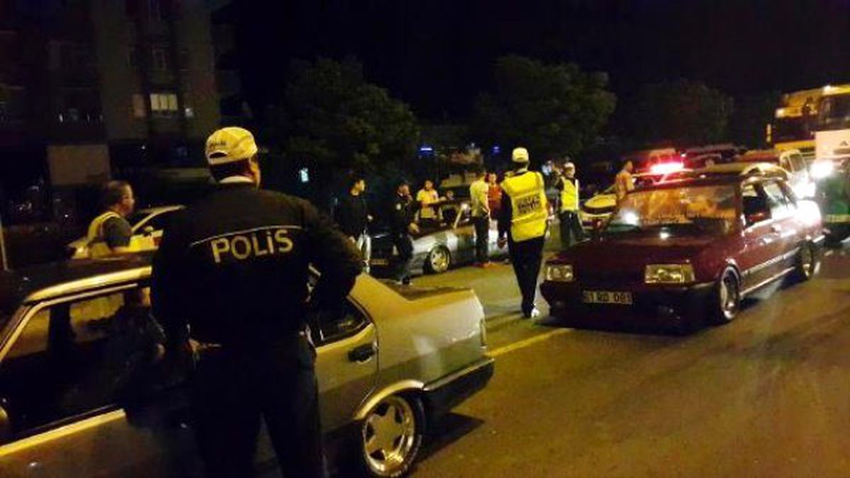 Modifiyeli Araçlar Ordu\'da Tedes\'i Geçemedi