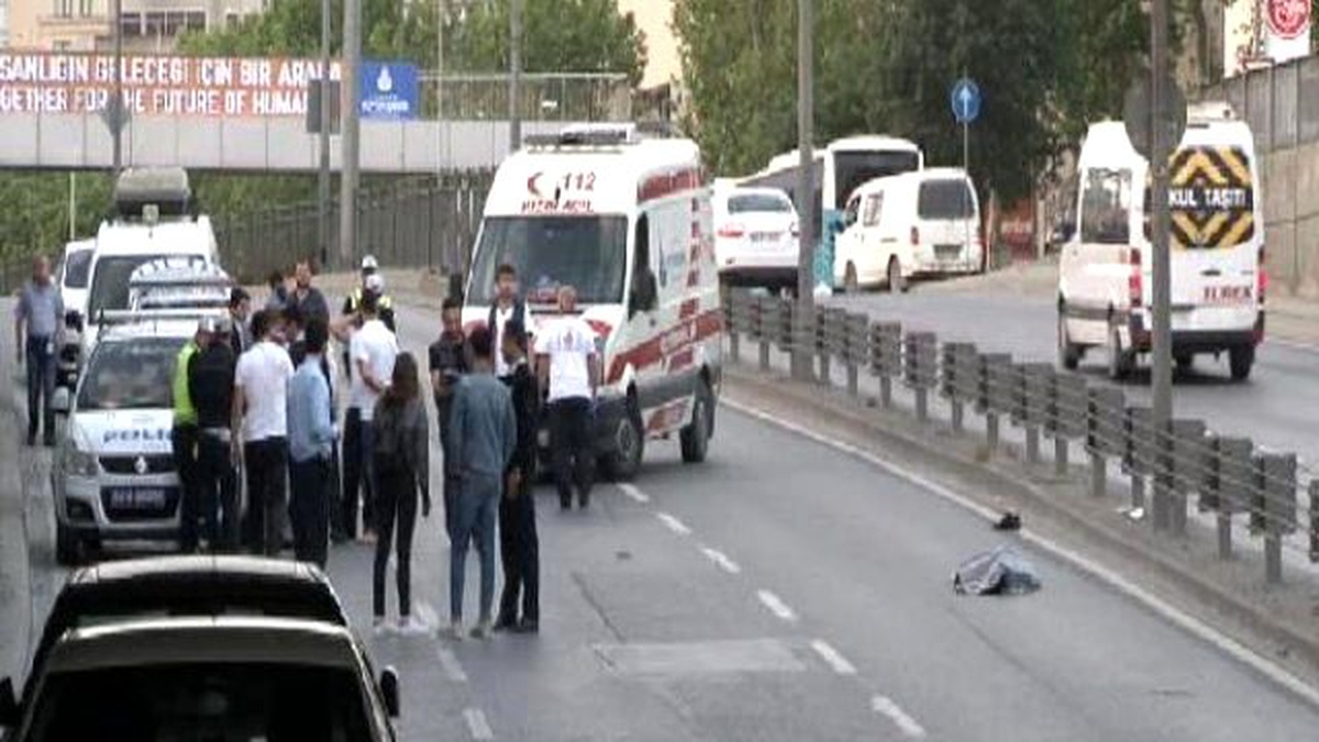 Otomobilin Çarptığı Yaya Hayatını Kaybetti