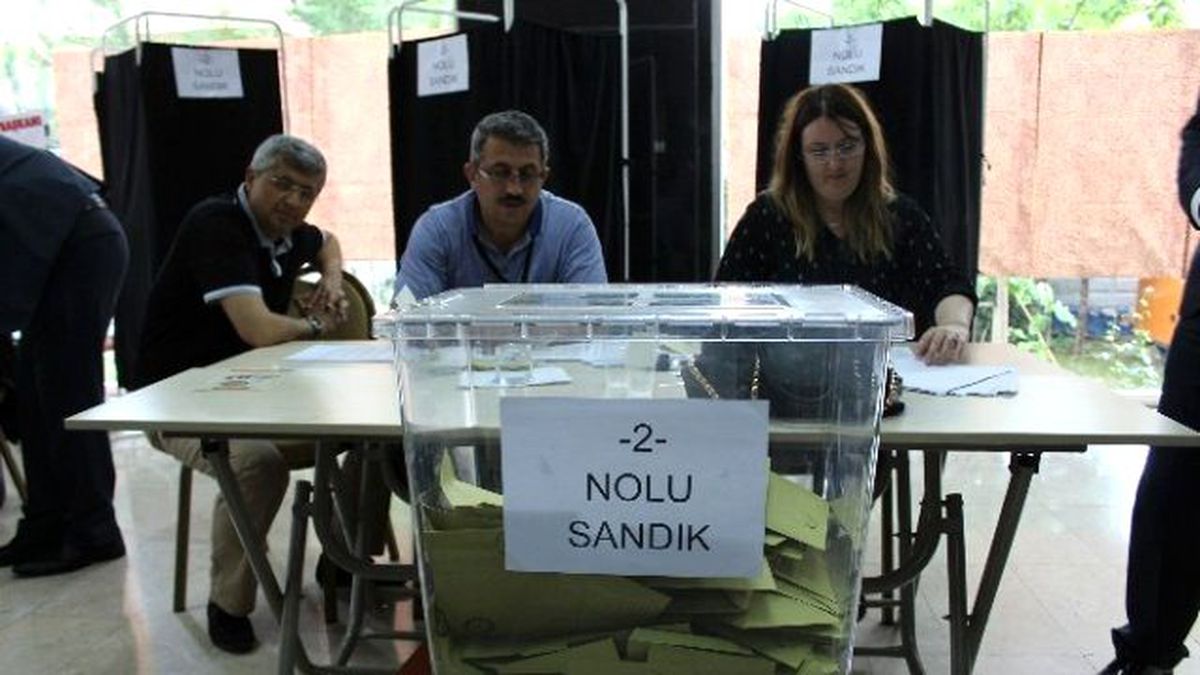 Sandıktan Meslekte Birlik Çıktı