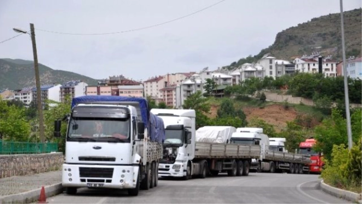 Tunceli-erzincan Karayolu Transit Geçişlere Kapatıldı