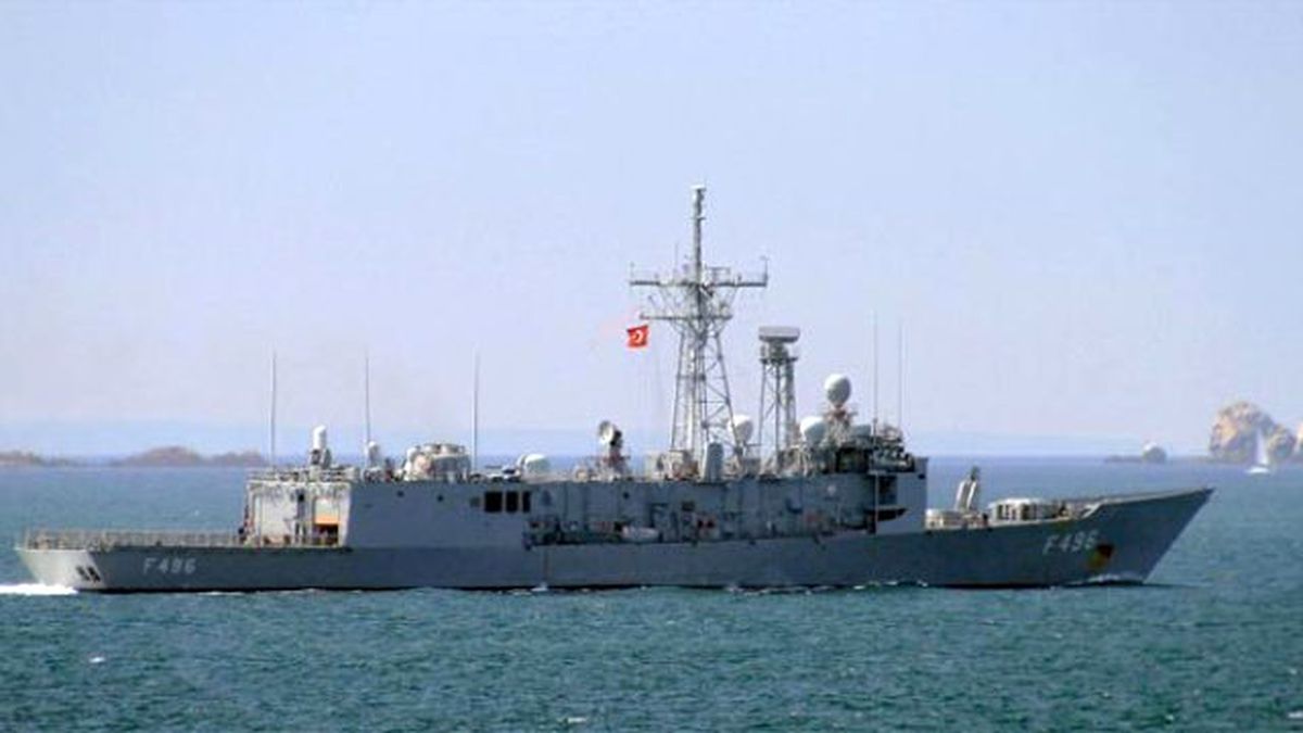 TSK: TCG GÖKOVA'nın, Ege'ye NATO Bayrağı Olmadan Açılamadığı Yalan