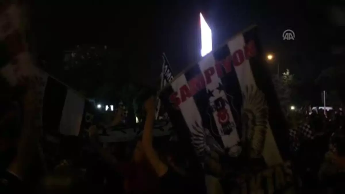 Beşiktaş\'ın Şampiyonluğu Coşkuyla Kutlandı - Sakarya/