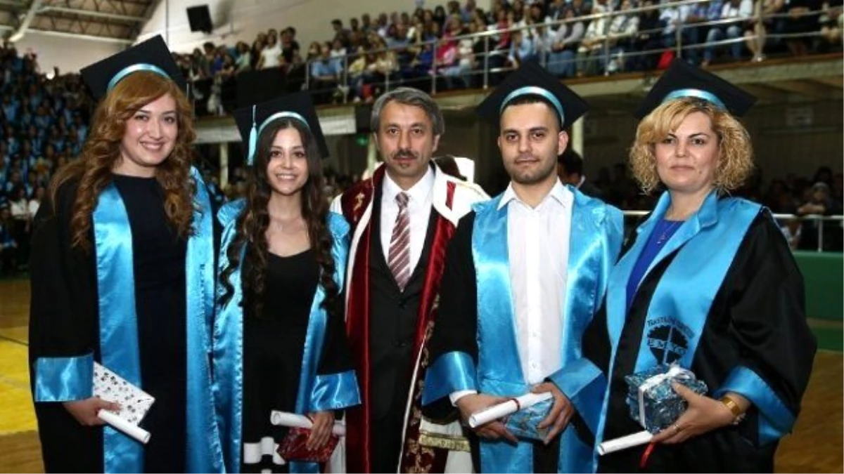 Edirne Sosyal Bilimler Meslek Yüksekokulu Mezuniyet Töreni