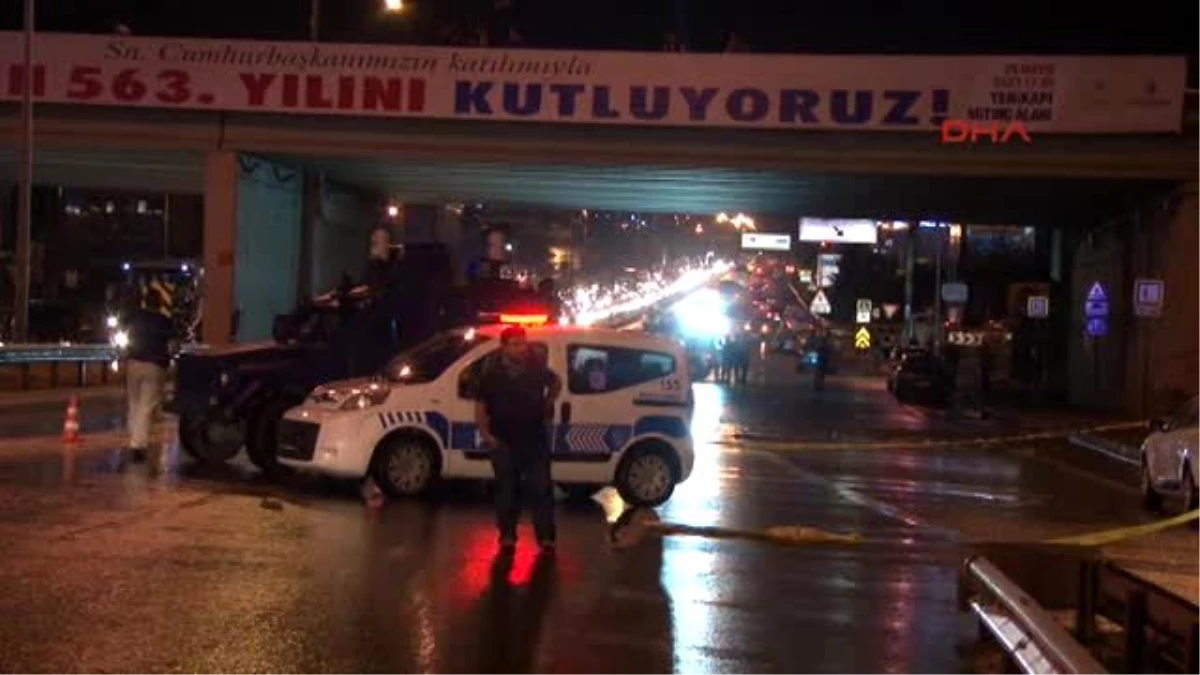 İstanbul Maltepe\'de Köprü Altında Patlama: 4 Yaralı...