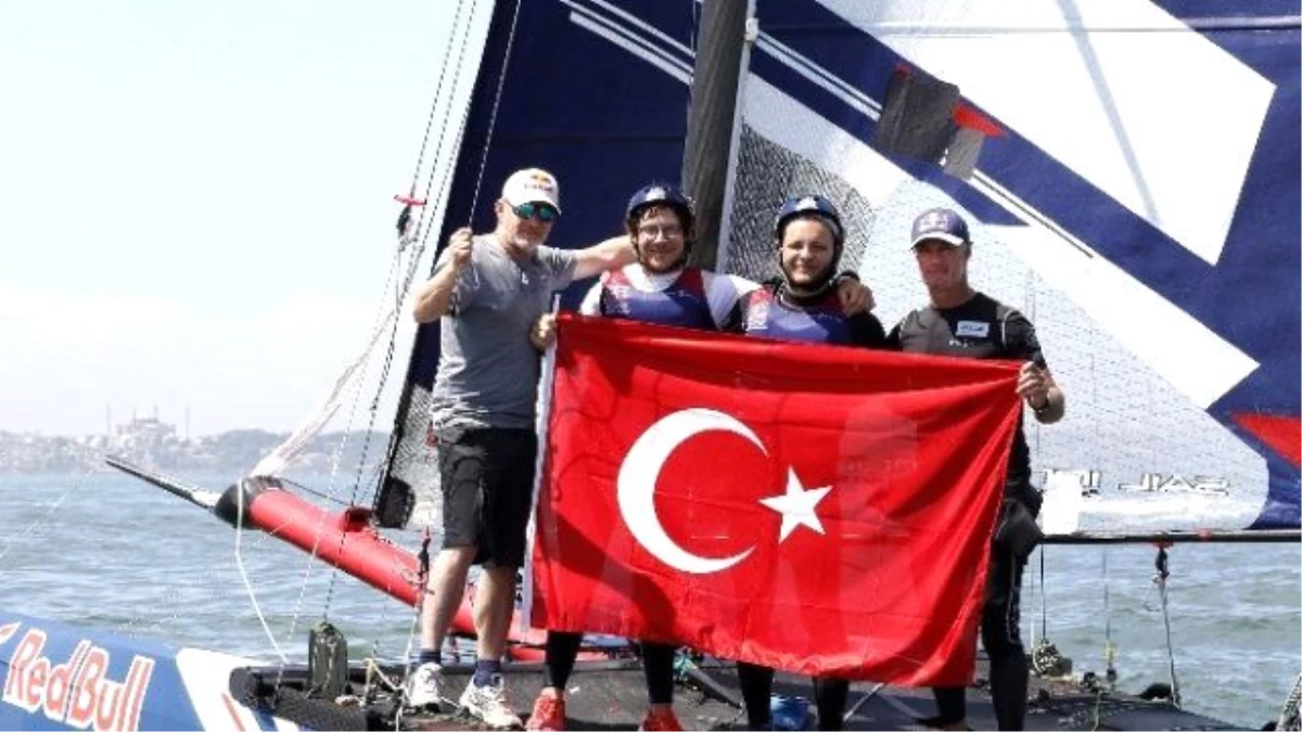 Red Bull Foiling Generation Yelken Yarışı