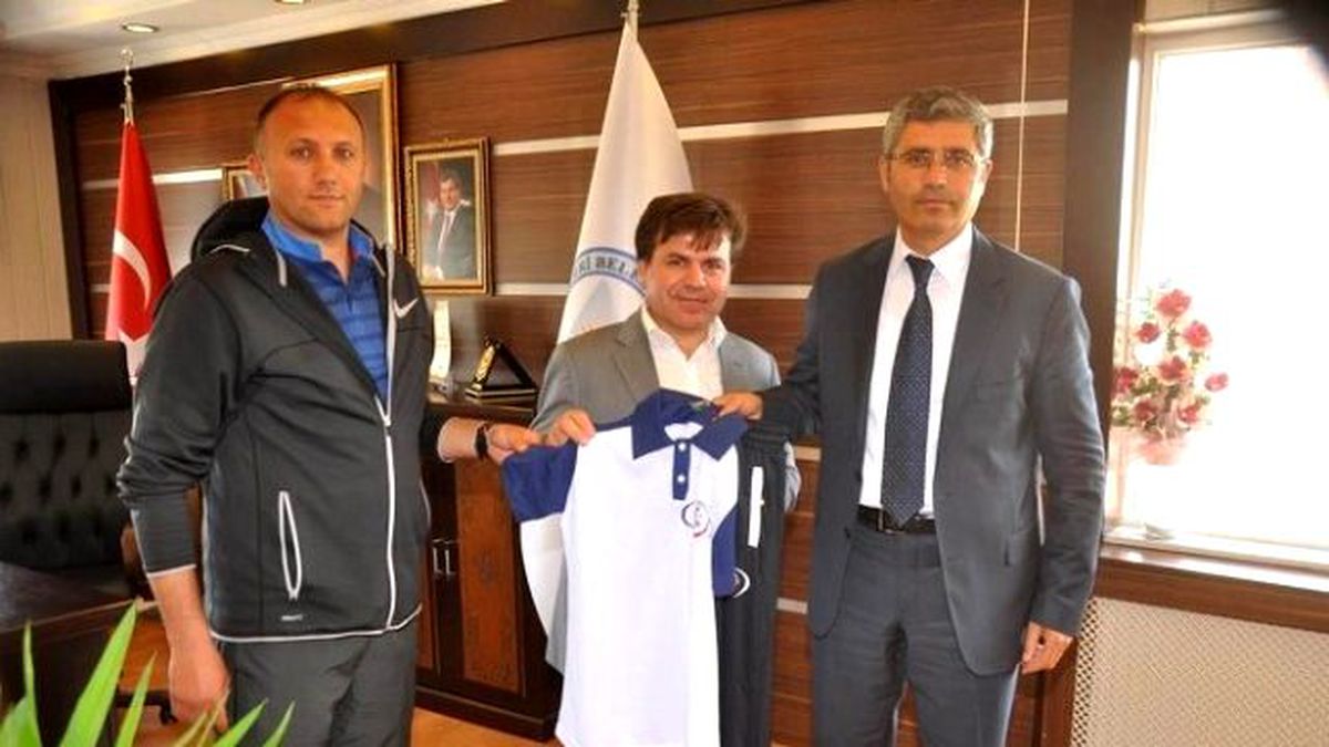 Suşehri Belediye Başkanı Yüksel\'dan Spora Destek