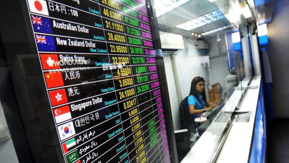 Yaşlı Kadın 21 Saatte 3 Banka Soydu