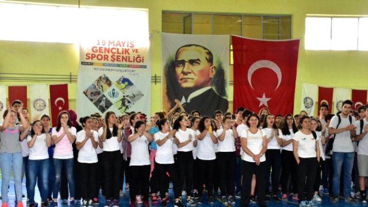 Başkan Alıcık\'ın 19 Mayıs Kutlama Mesajı