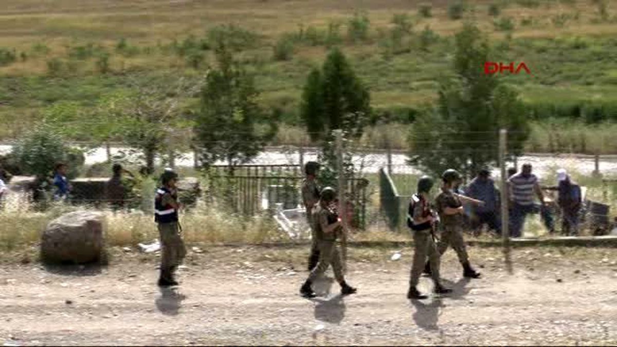 Diyarbakır'da Acının Tarifi Yok! 13 Cenaze 60 Kilo