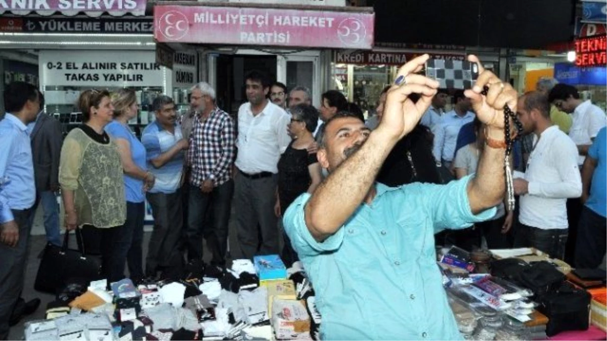 Görevden Alınan MHP İl Başkanı Alkışlarla Uğurlandı