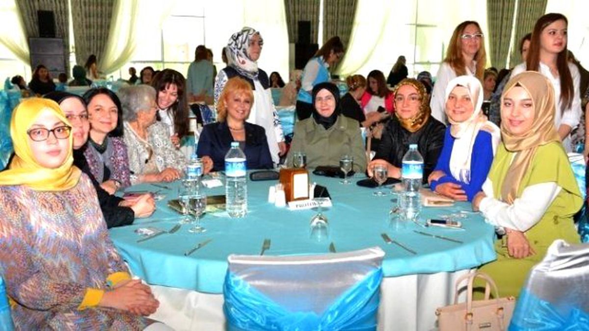 İhtiyaç Sahibi Öğrenciler Yararına Kahvaltı Düzenlendi