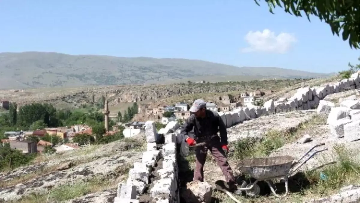 İncesu Belediyesi Erciyes Manzaralı Seyir Terası Yapım Çalışmalarına Başladı