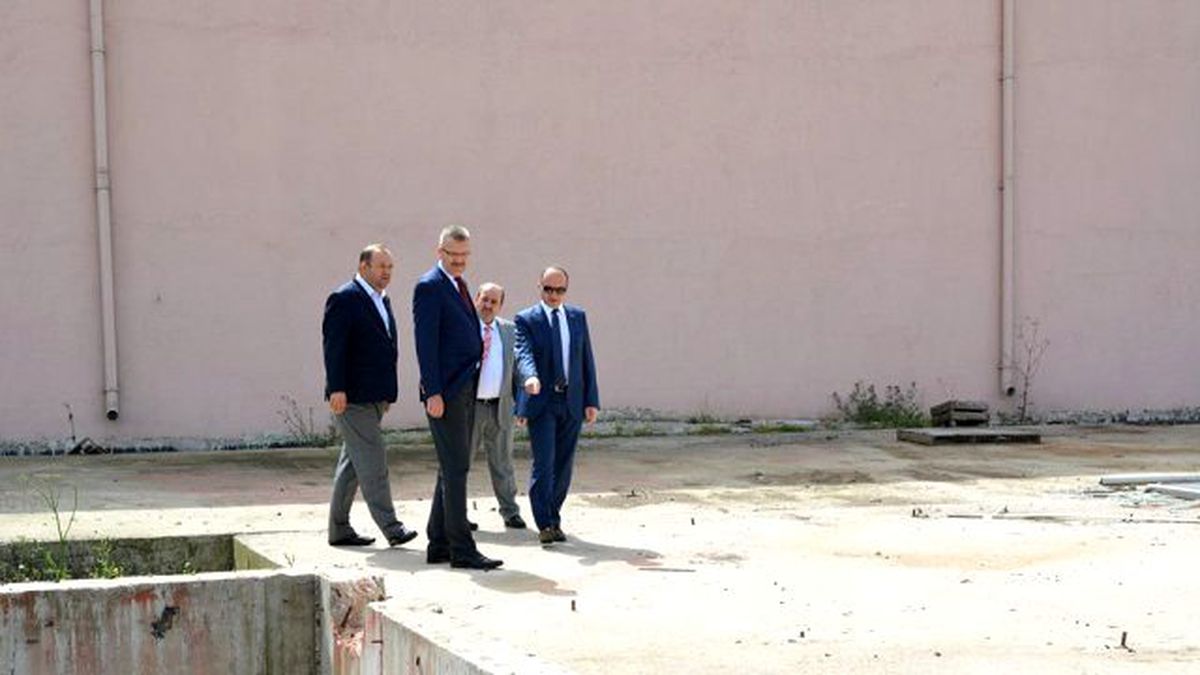 Karacabey Belediye Başkanı, Murad Bertan\'a Kutlama Ziyareti