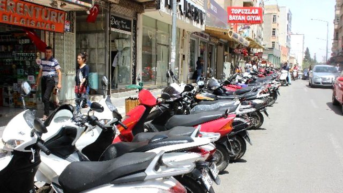 Kilis\'te, Ulaşımda Motosiklet Tercih Ediliyor