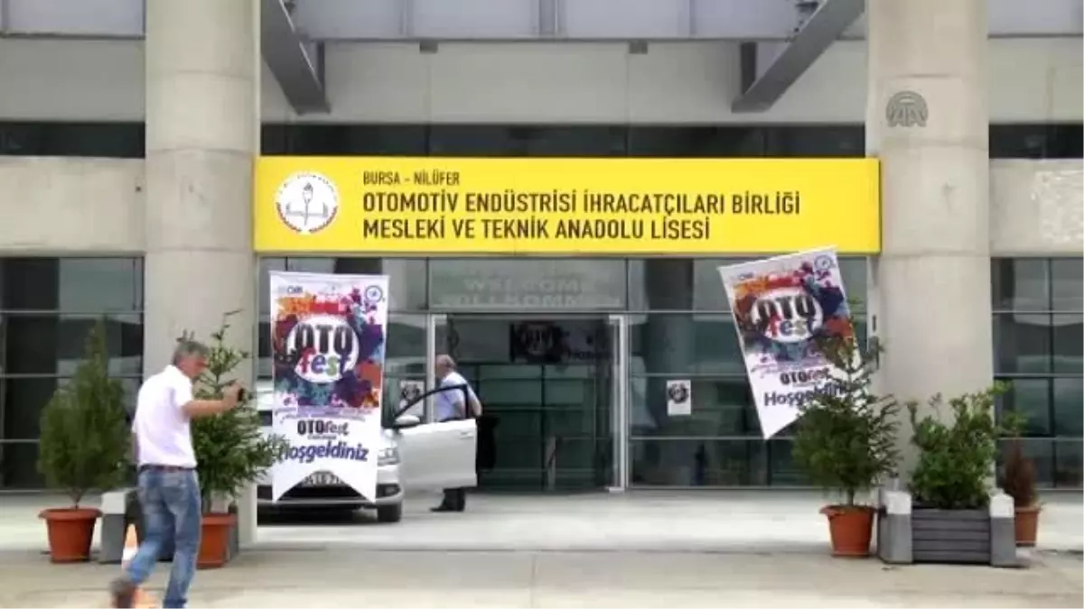 Lisede "Otofest" Etkinliği