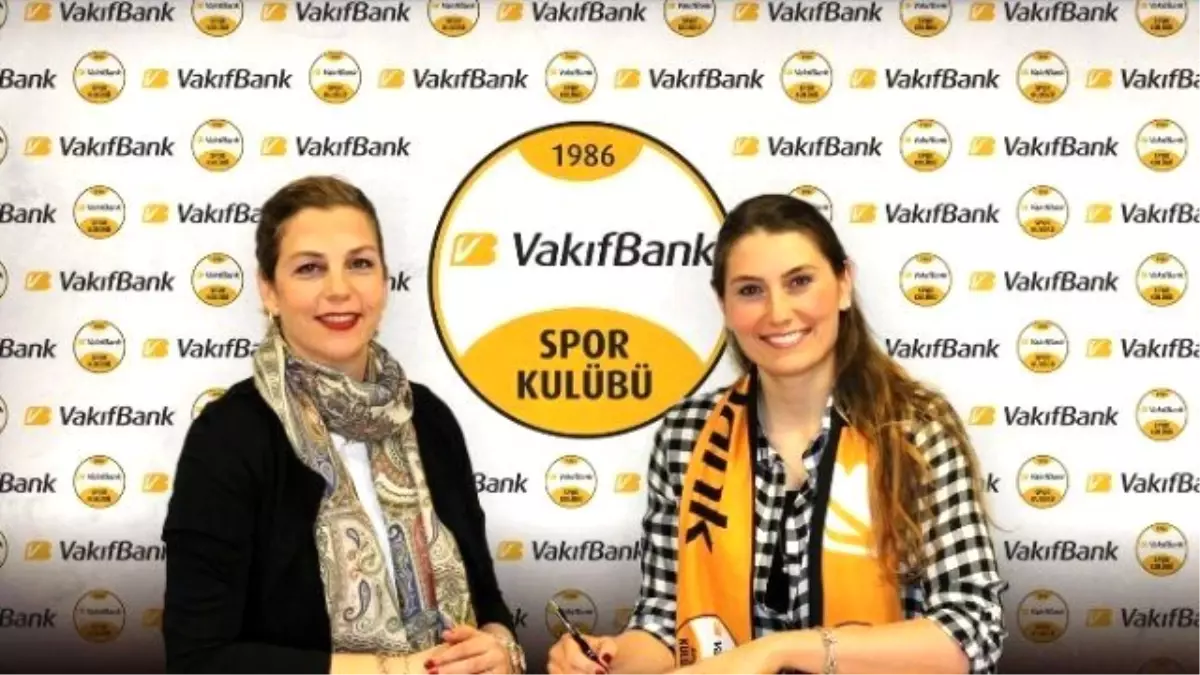 Vakıfbank, Melis Gürkaynak\'la Devam Dedi