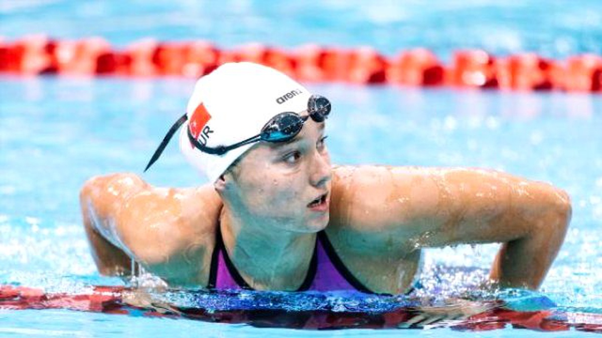 Viktoria Zeynep Güneş, 100 Metre Kurbağalamada Finalde