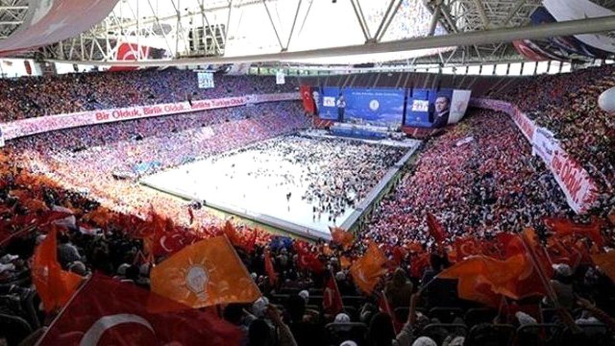 AK Parti'nin Yeni Genel Başkan Adayı Yarın 14:00'te Açıklanacak