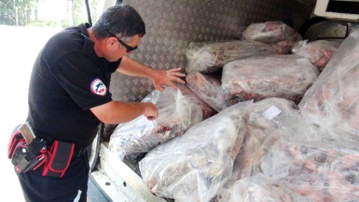 Mersin'de 1,5 Ton Kokmuş Et Ele Geçirildi