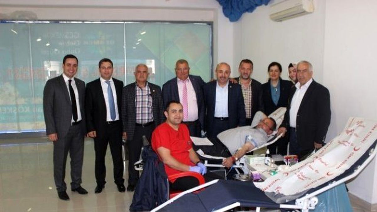 Muhtarların Kan Bağışı Kampanyası Devam Ediyor