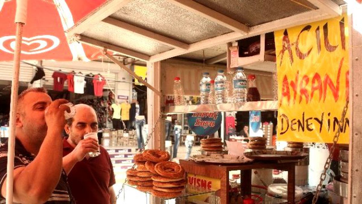 Adanalı Şalgamcıdan Acılı Ayran