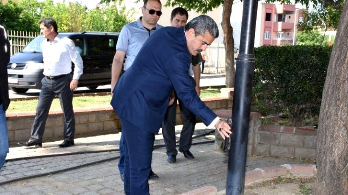 Parklarda Gördüğü Manzara Başkan Alıcık\'ı Üzdü