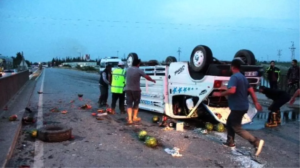 Tarım İşçilerini Taşıyan Kamyonet Devrildi: 7 Yaralı